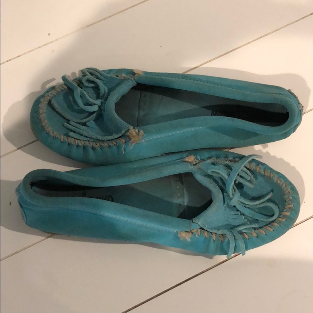 Minnetonka moccasins - Picture 2 of 3